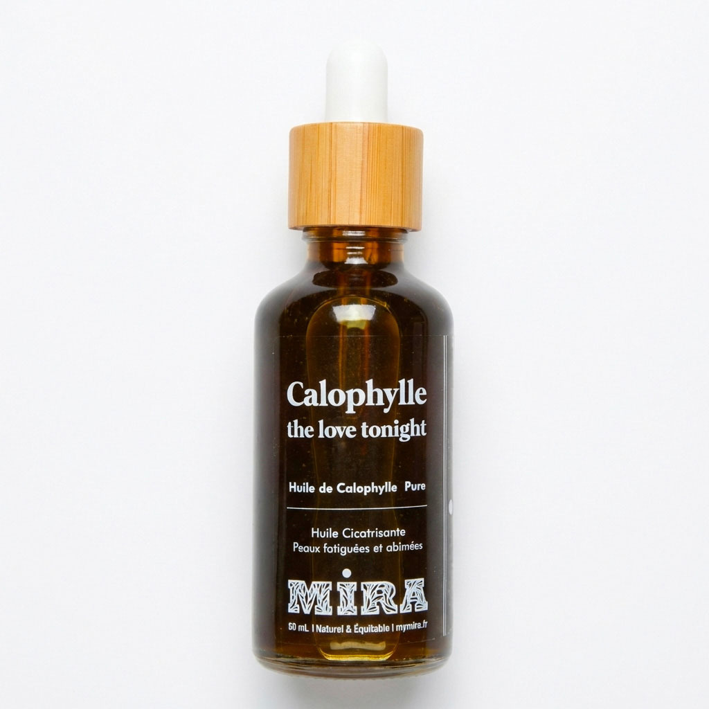Les bienfaits de l’huile de Calophylle Inophyle contre les cernes
